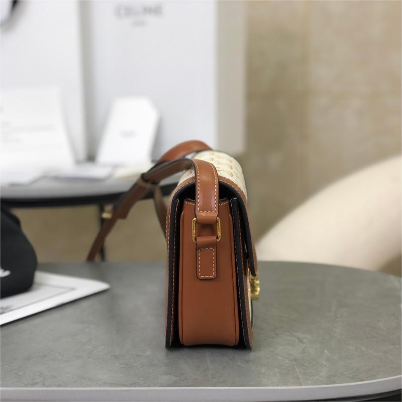 Celine-TEEN TRIOMPHE