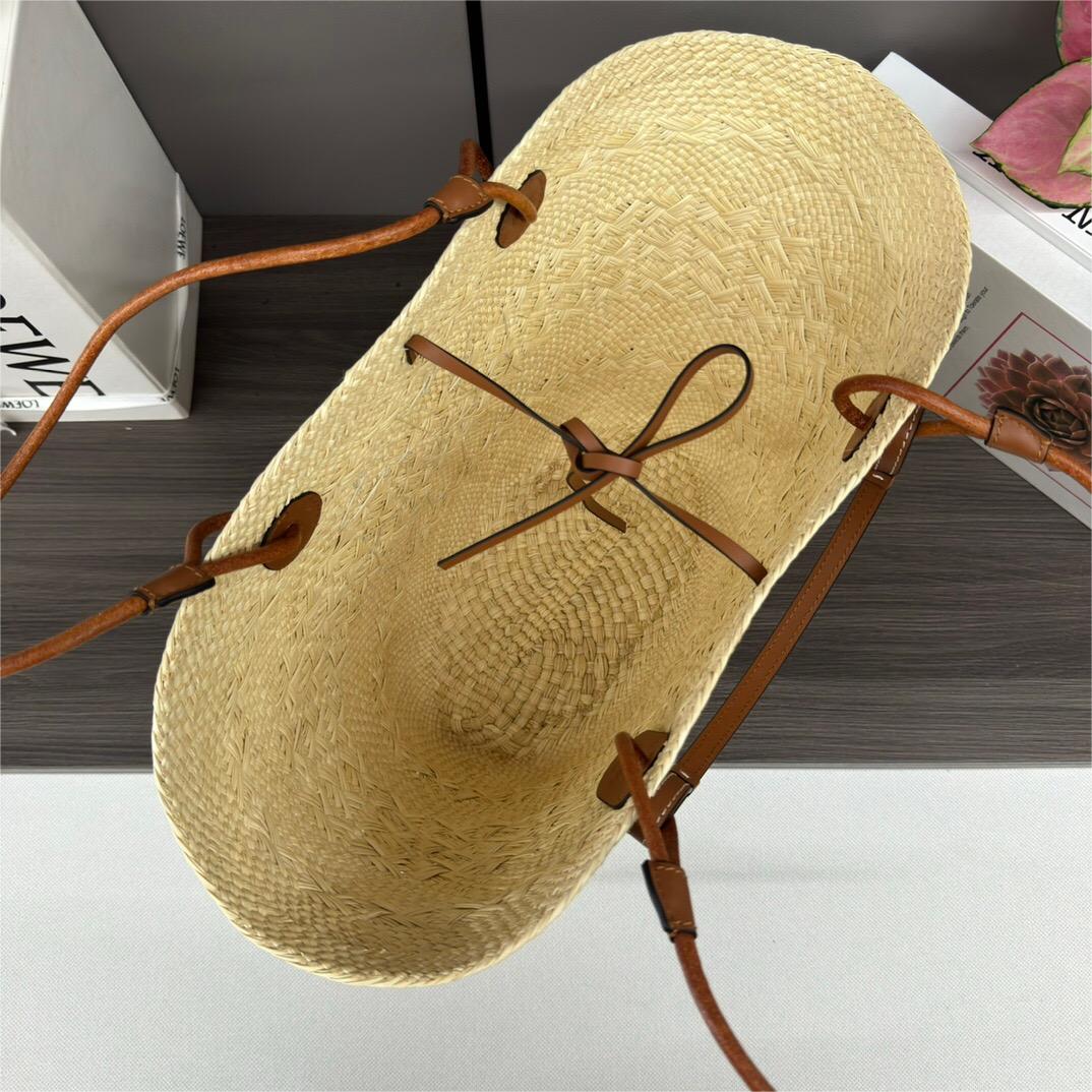 LOEWE-anagram basket