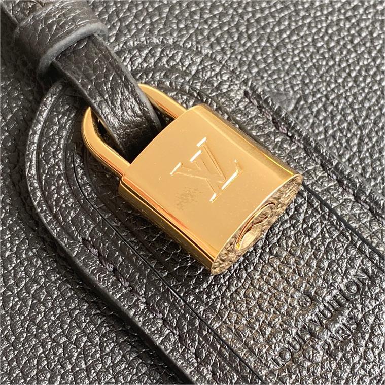 LV-GRAND PALAIS Black handbag