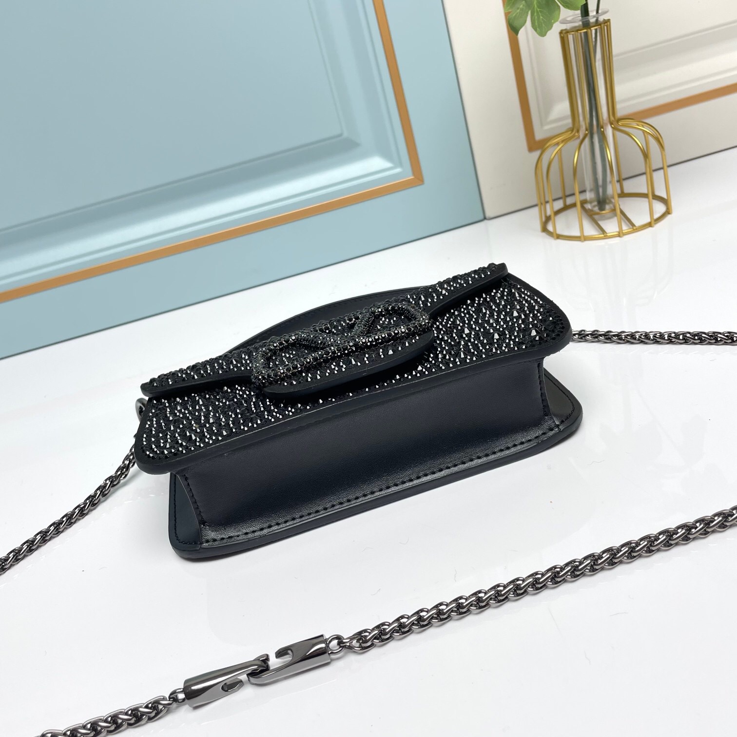 Valentino-Mini locò Crystal Decorative Handbag