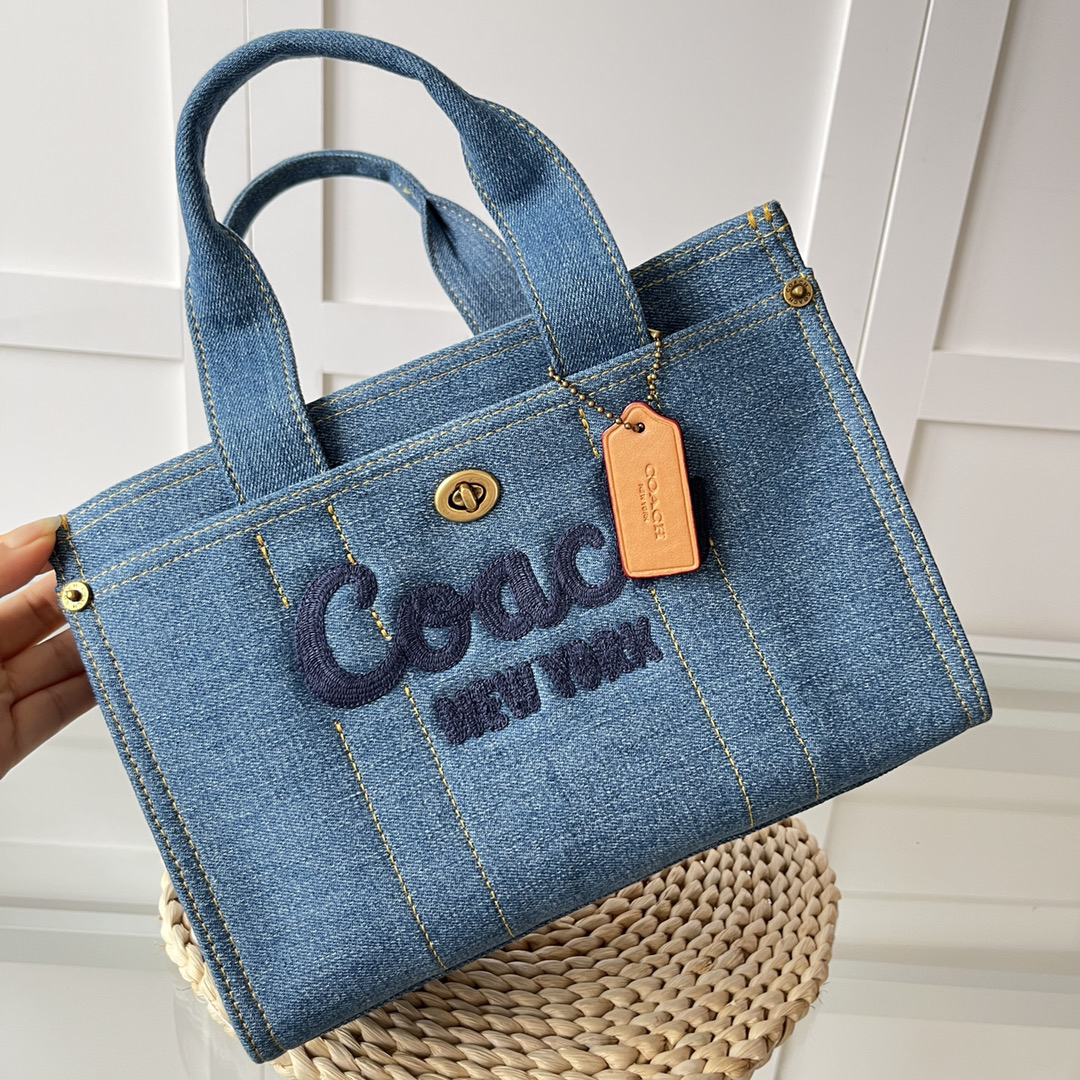 Coach-Cargo tote