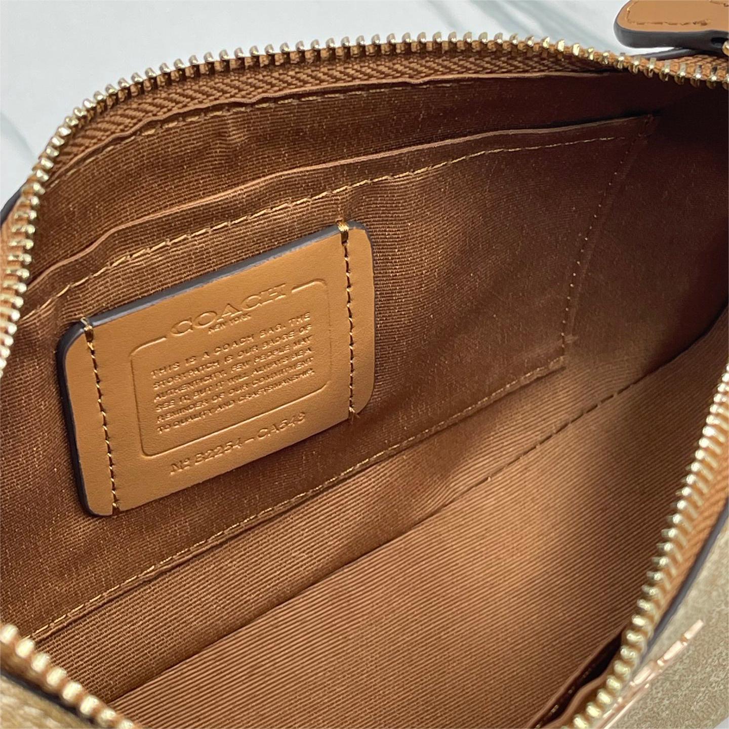 Coach-ca548 teri shoulder bag