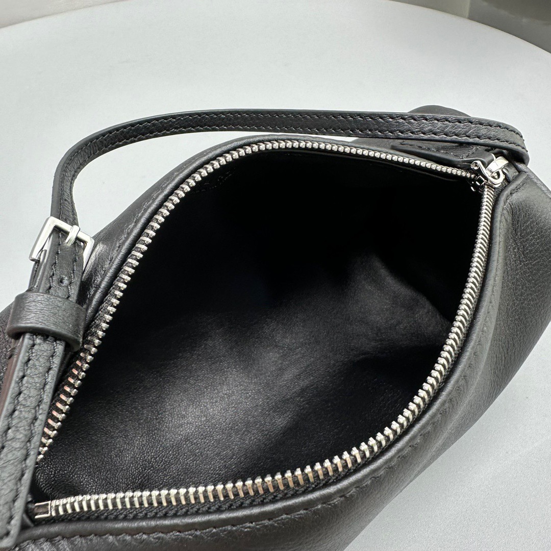 THE ROW-Pen case handbag