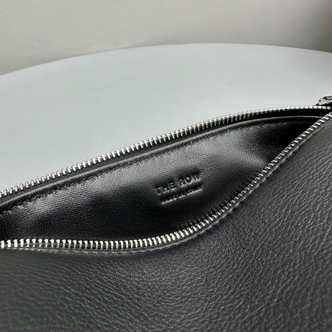 THE ROW-Pen case handbag