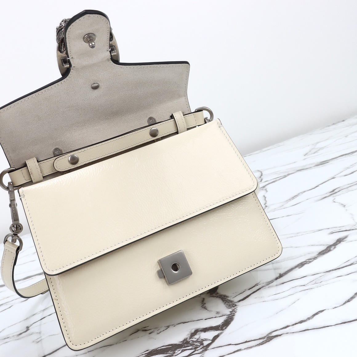 GUCCI-Dionysus series mini white handbag