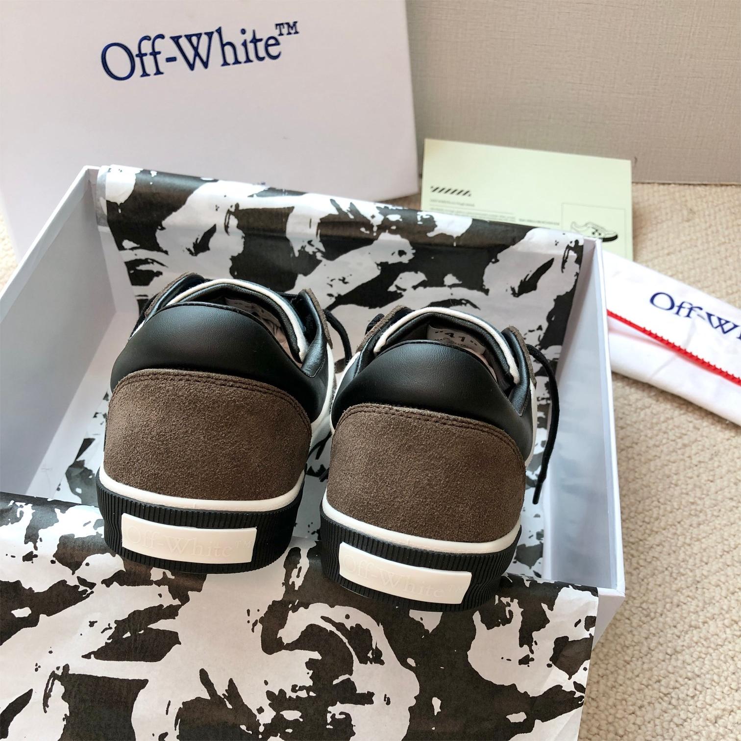 Off-white-Couple style