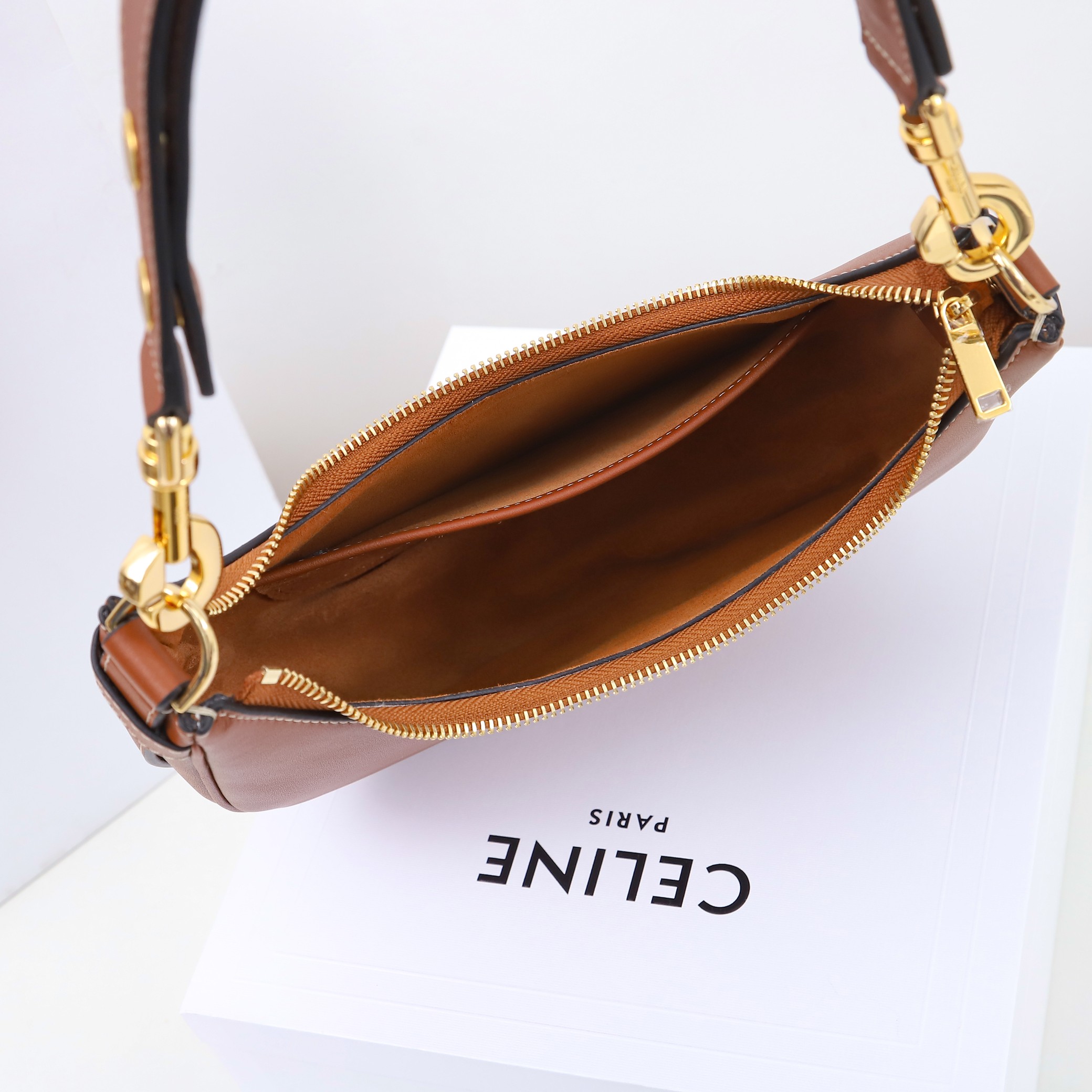 Celine-AVA Medium Smooth Leather Strap Handbag  Yellowish brown