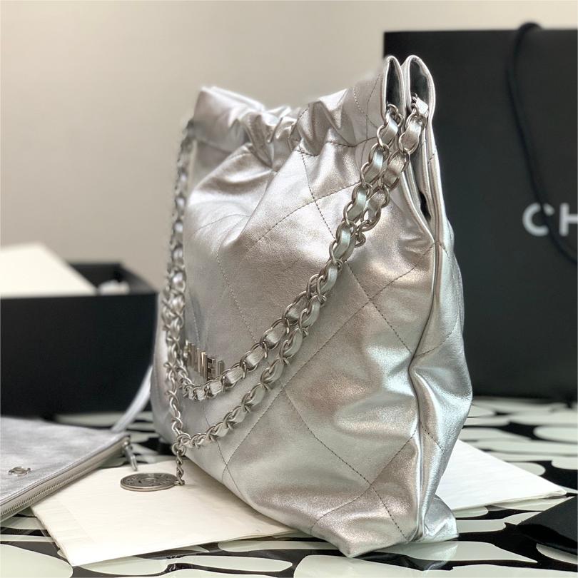 Chanel-22 bag silvery