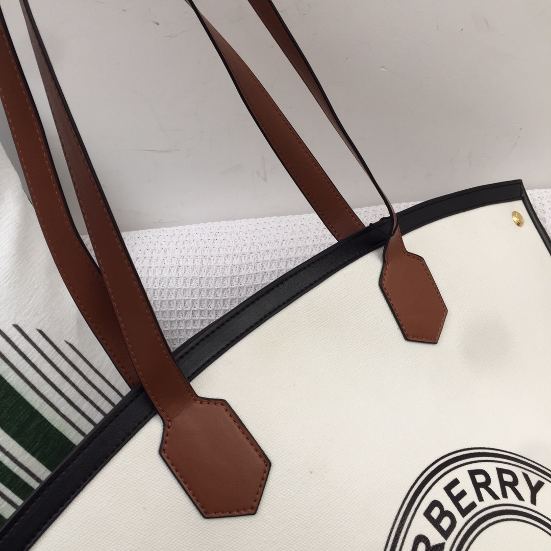 Burberry-trench horseferry