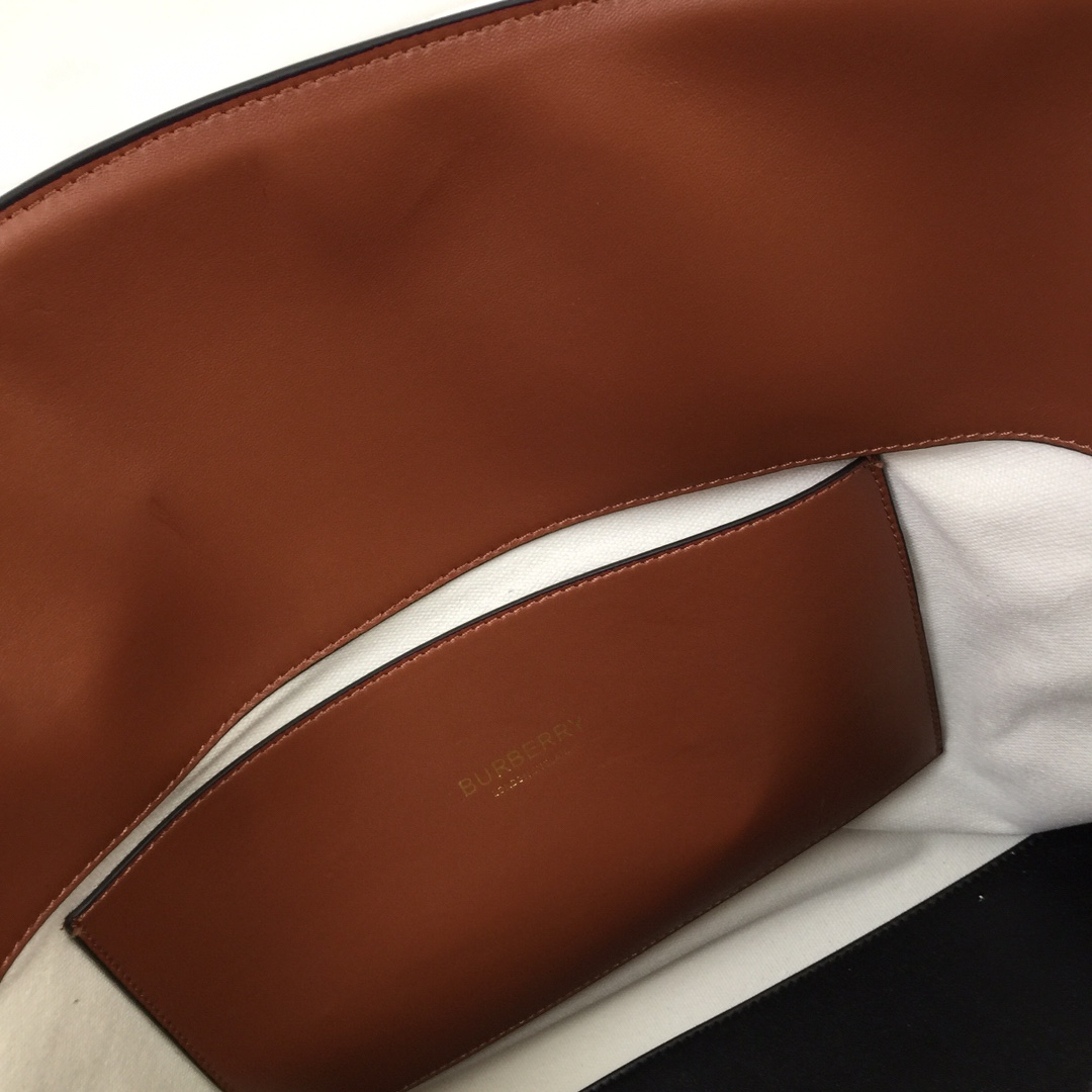 Burberry-trench horseferry