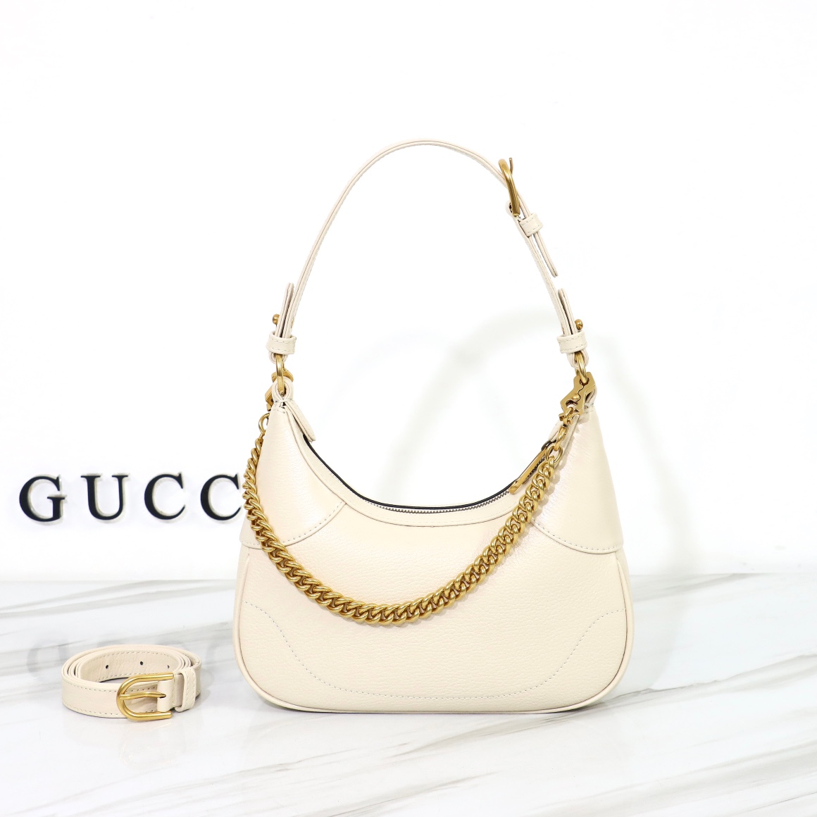 GUCCI-Aphrodite series small crescent shaped shoulder bag