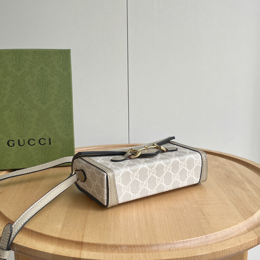 GUCCI-GG Horsebit 1955 Horizontal Saddle Bag