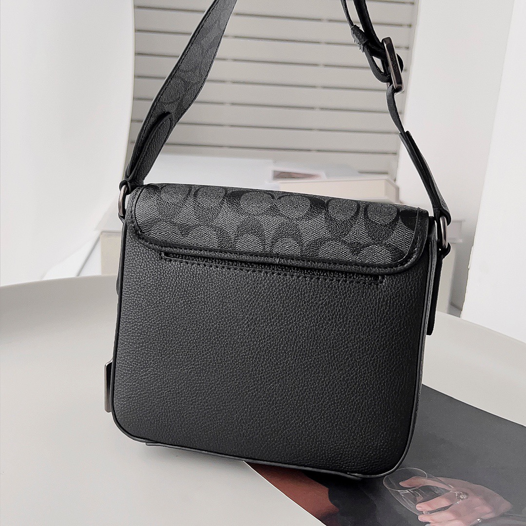 Coach-Sullivan camera bag