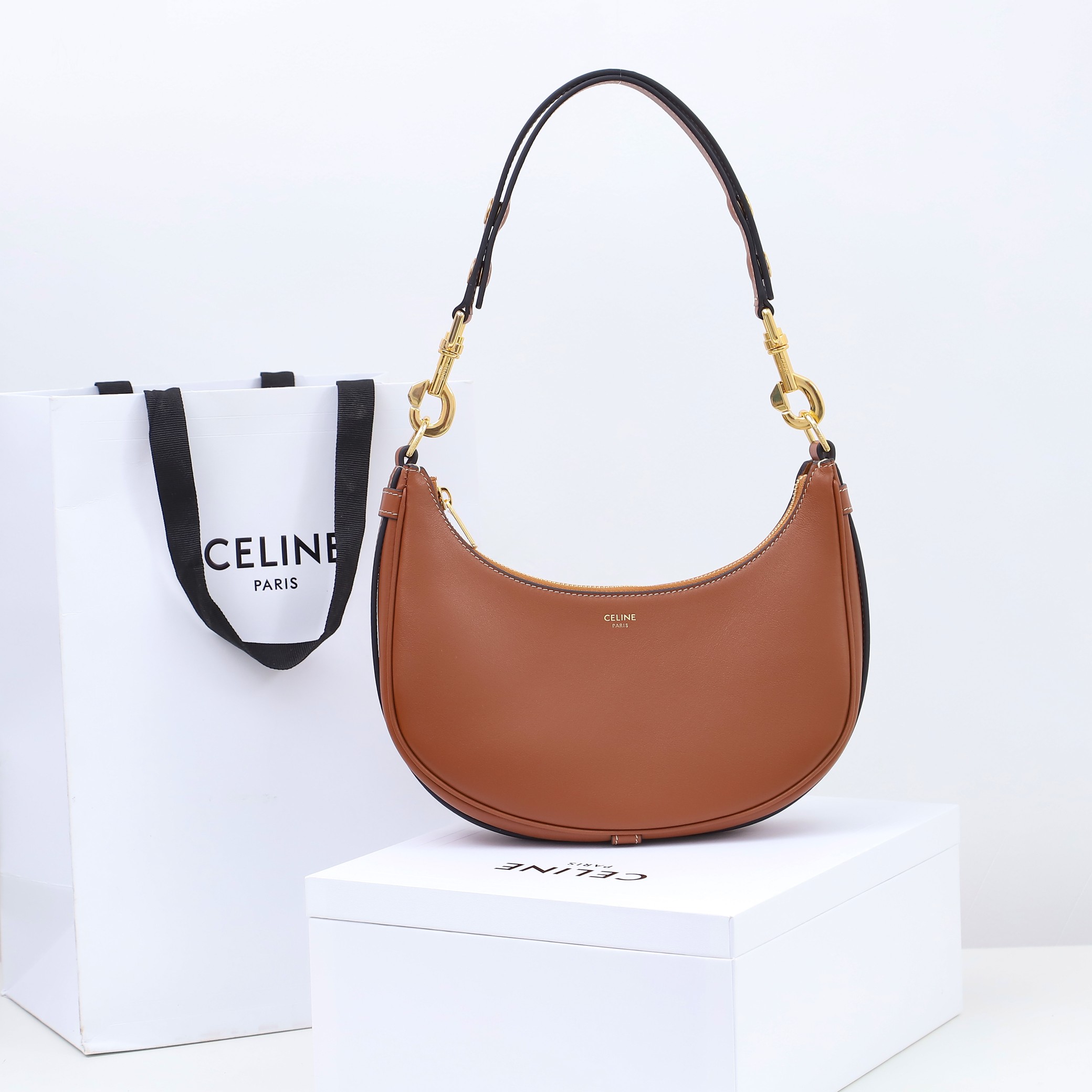 Celine-AVA Medium Smooth Leather Strap Handbag  Yellowish brown
