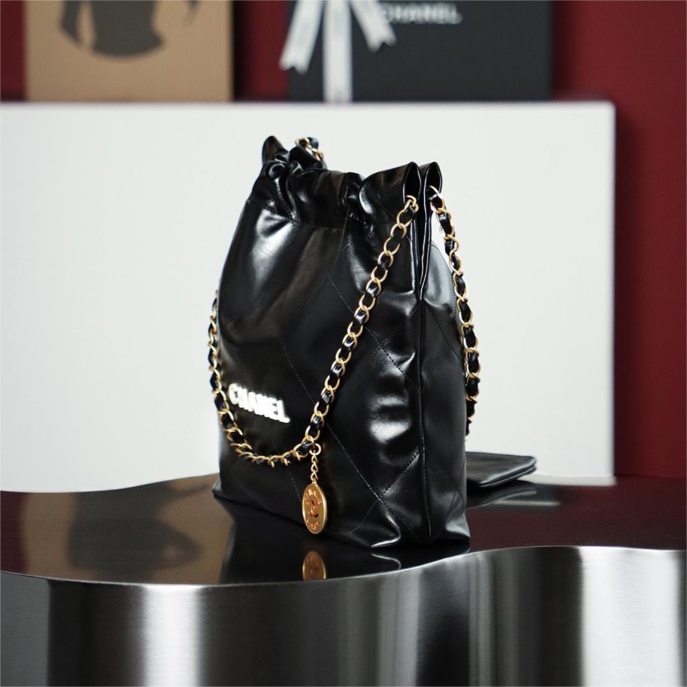 Chanel-22 mini bag