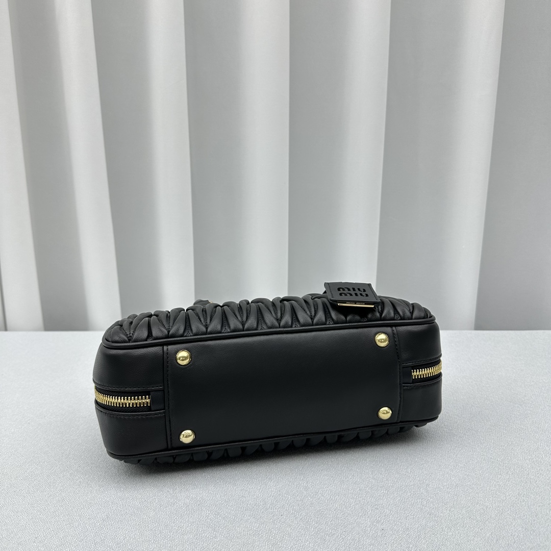 MIU MIU-Arcadia Matelass é soft sheepskin handbag