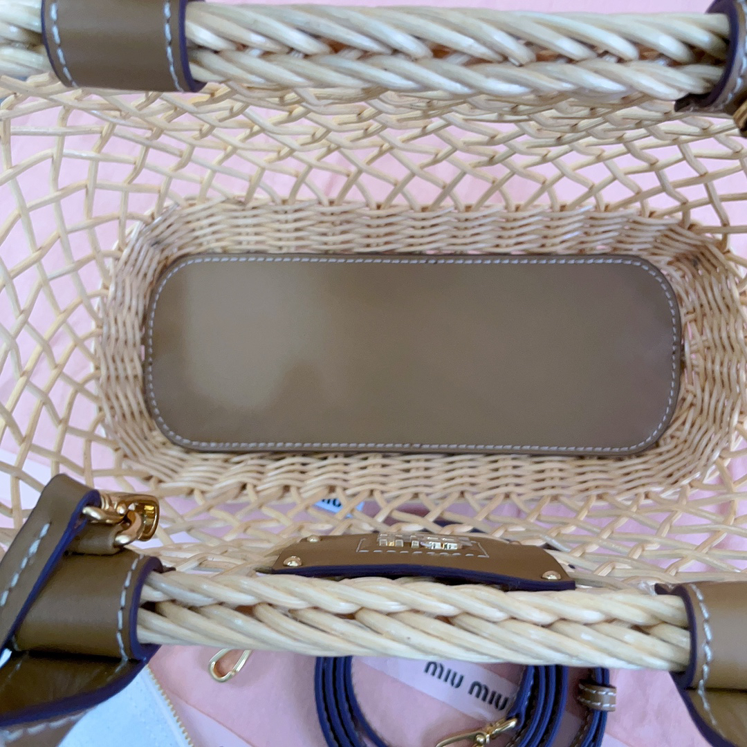 MiuMiu-Summer vacation style new woven hollow vegetable basket