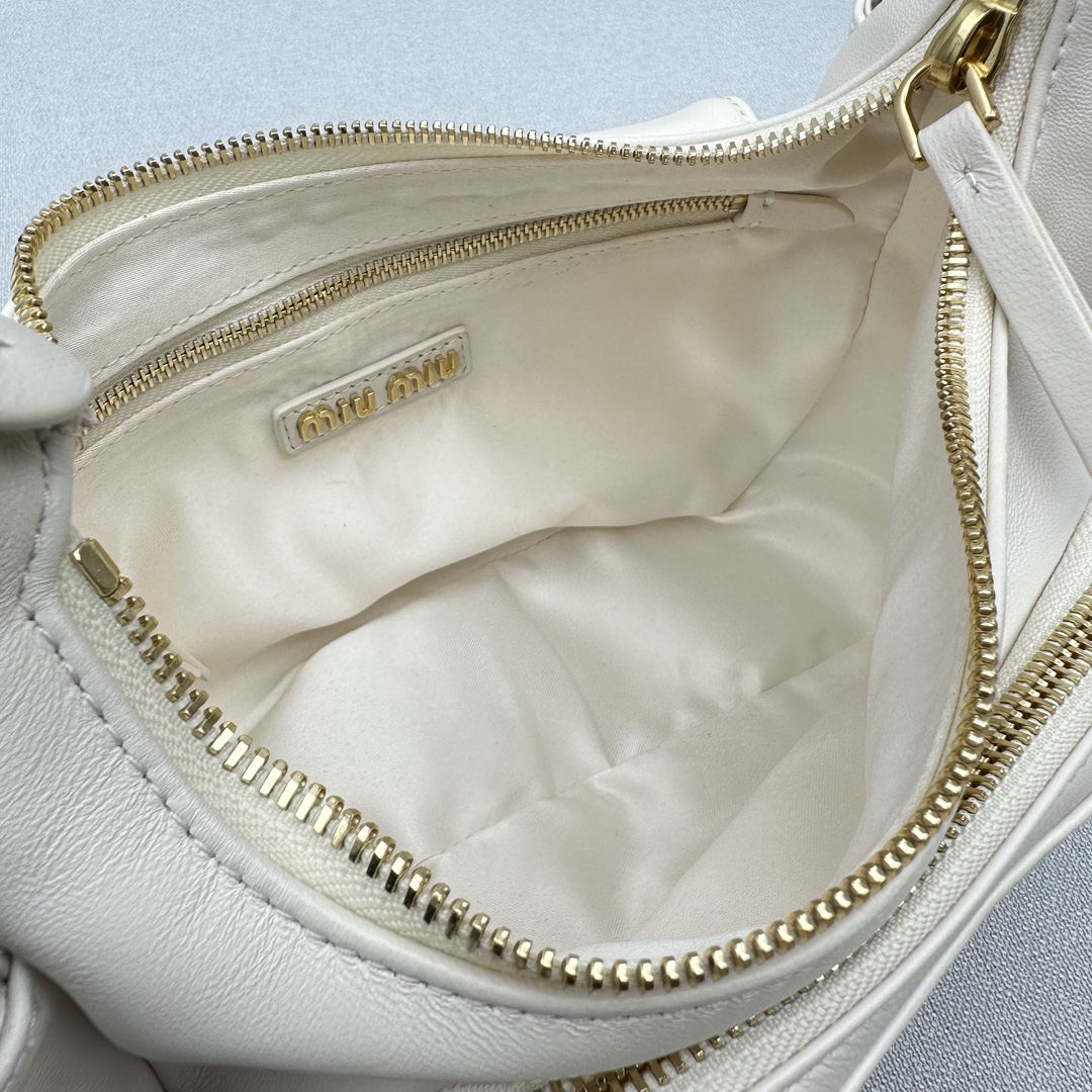 MIU MIU-Gargo Underarm Bag