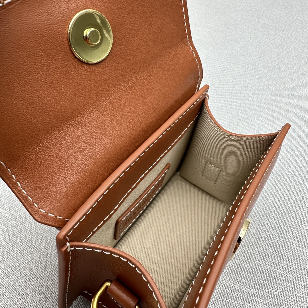 Jacquemus-Mini Handheld Lipstick Bag