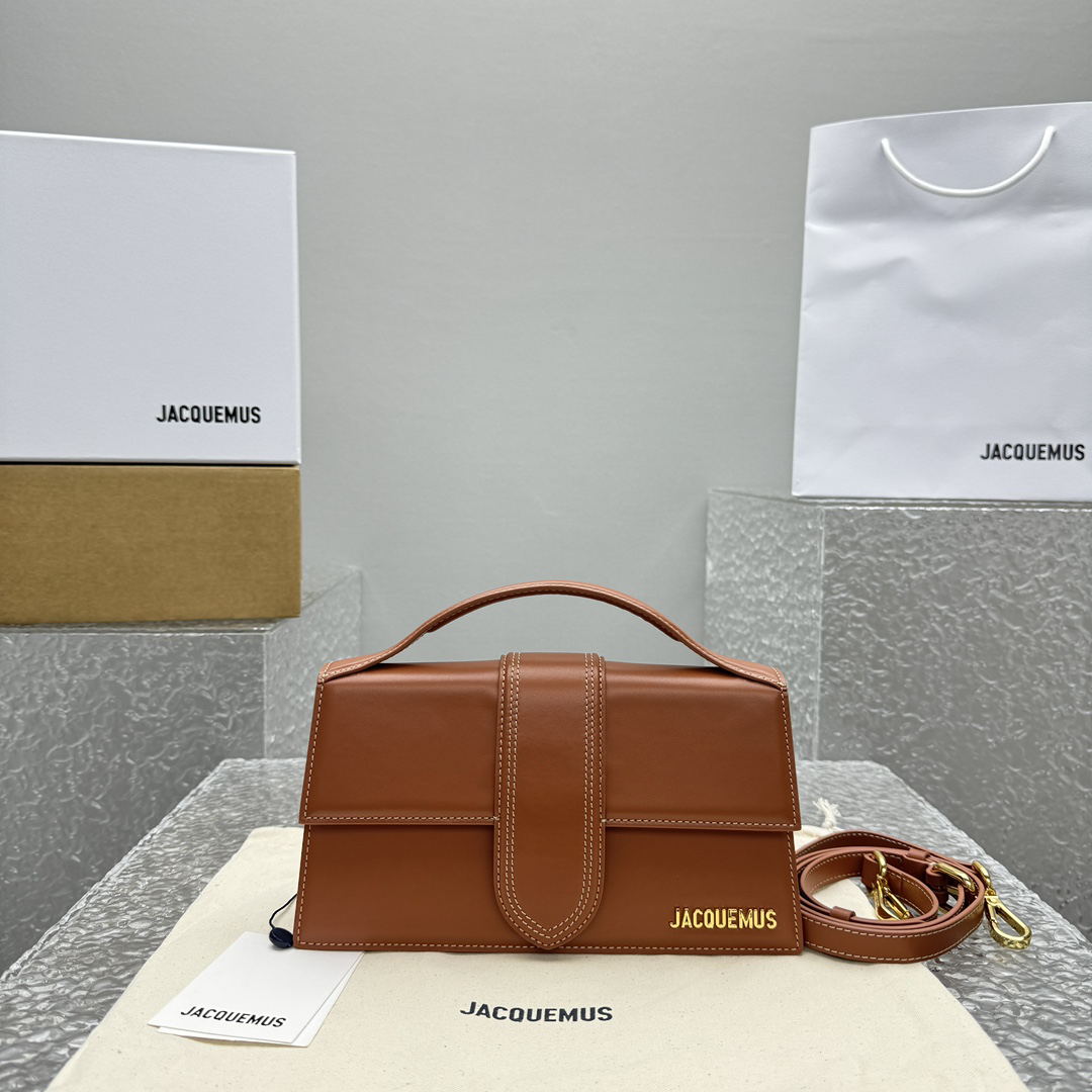 Jacquemus-Bamnino's new crossbody bag Light Brown