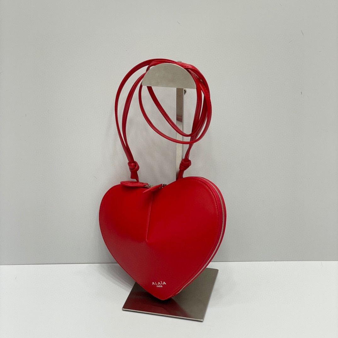 ALAIA- Coeur Bag Heart Red Handbag