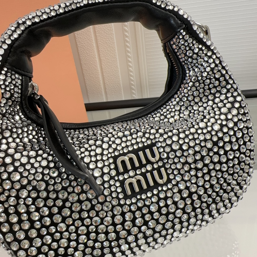 MIU MIU-New Mini Diamond Bag