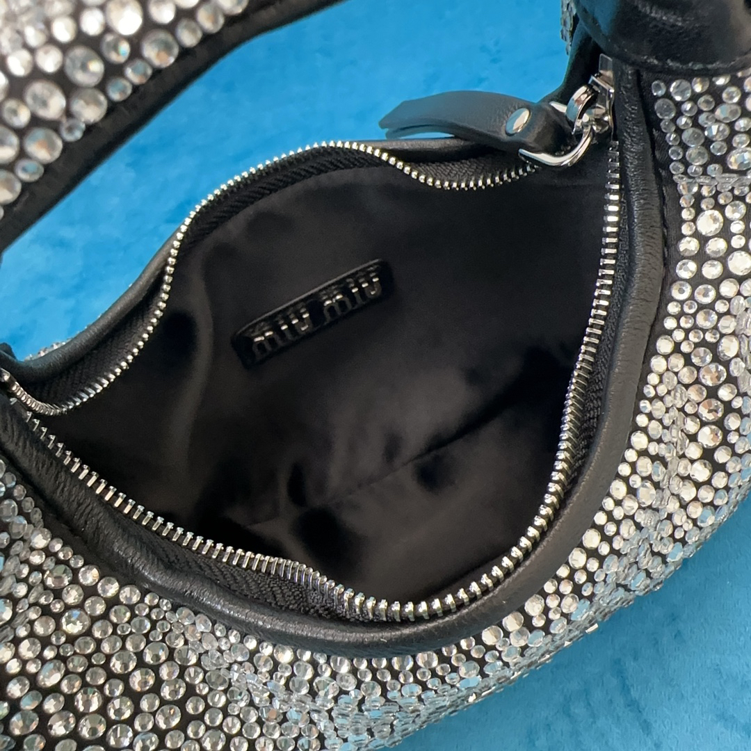 MIU MIU-New Mini Diamond Bag