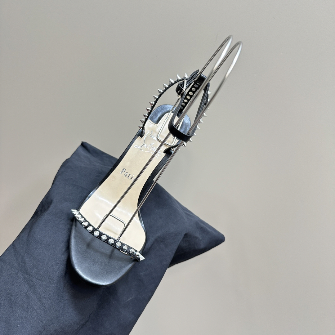 Christian Louboutin-Classic Willow Nail Peugeot Black High Heels