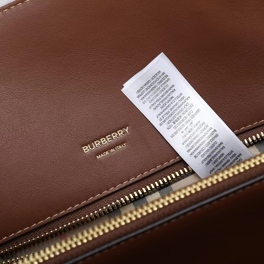 Burberry-Terler handbag