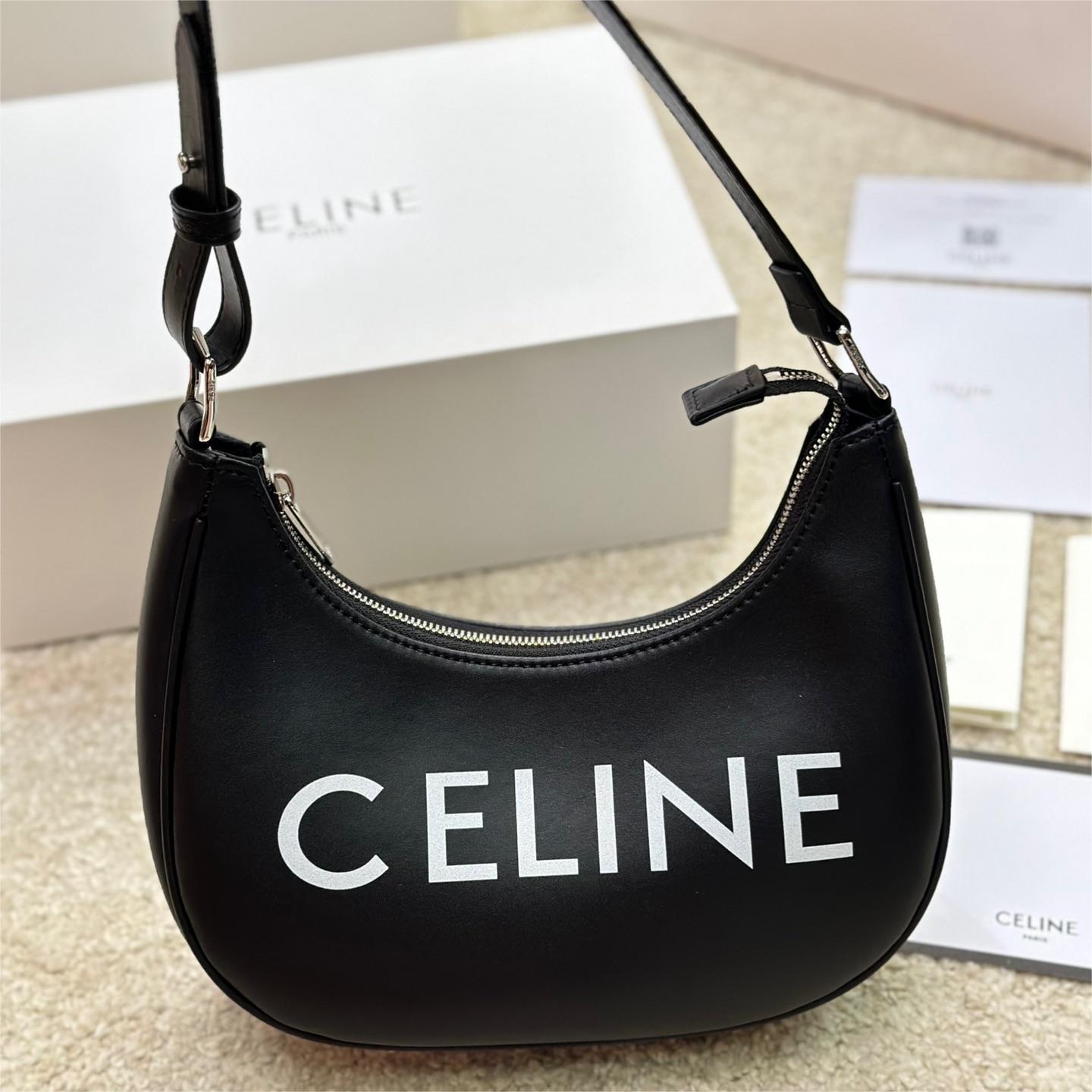 Celine-Ava armpit bag