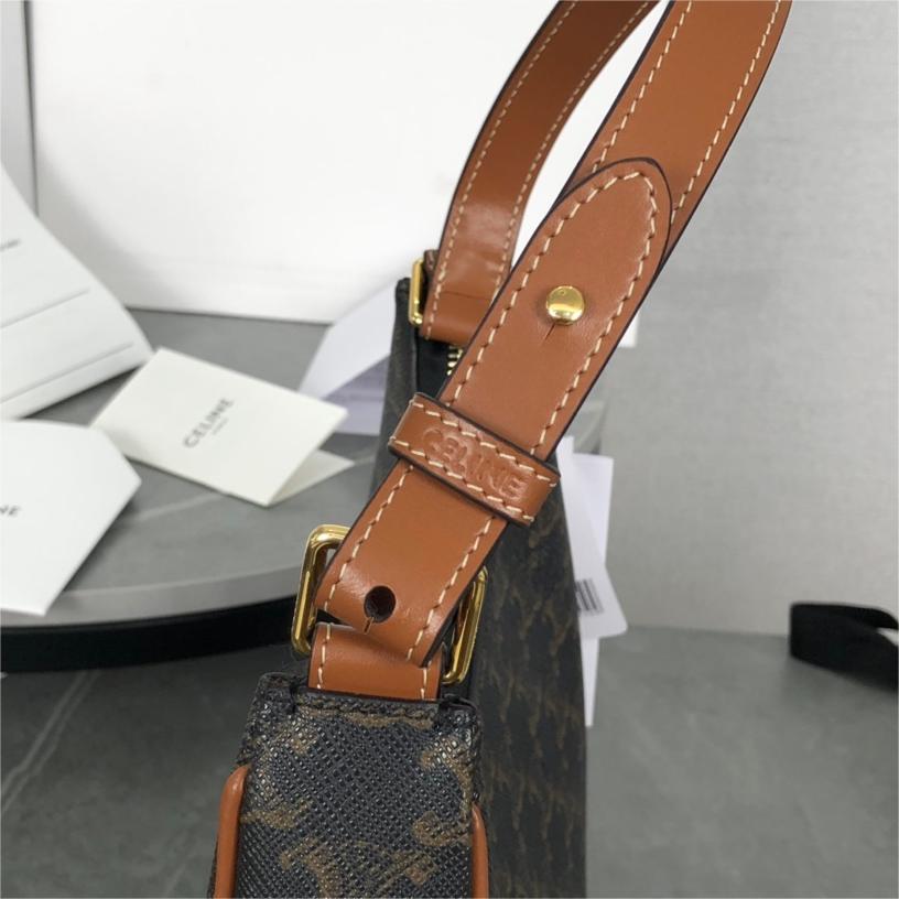 Celine-Ava armpit bag