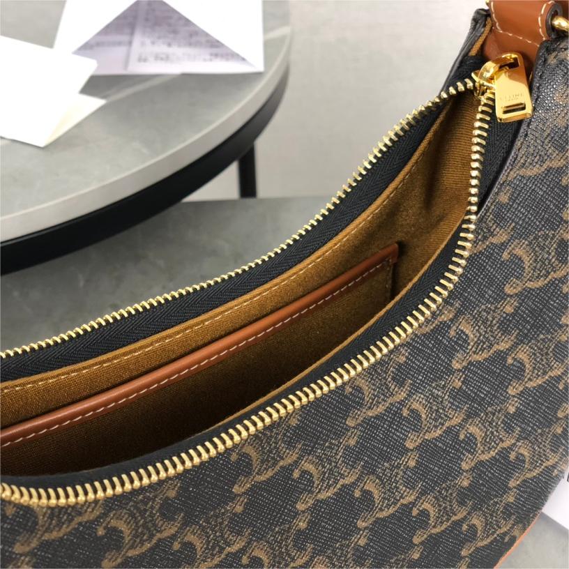 Celine-Ava armpit bag