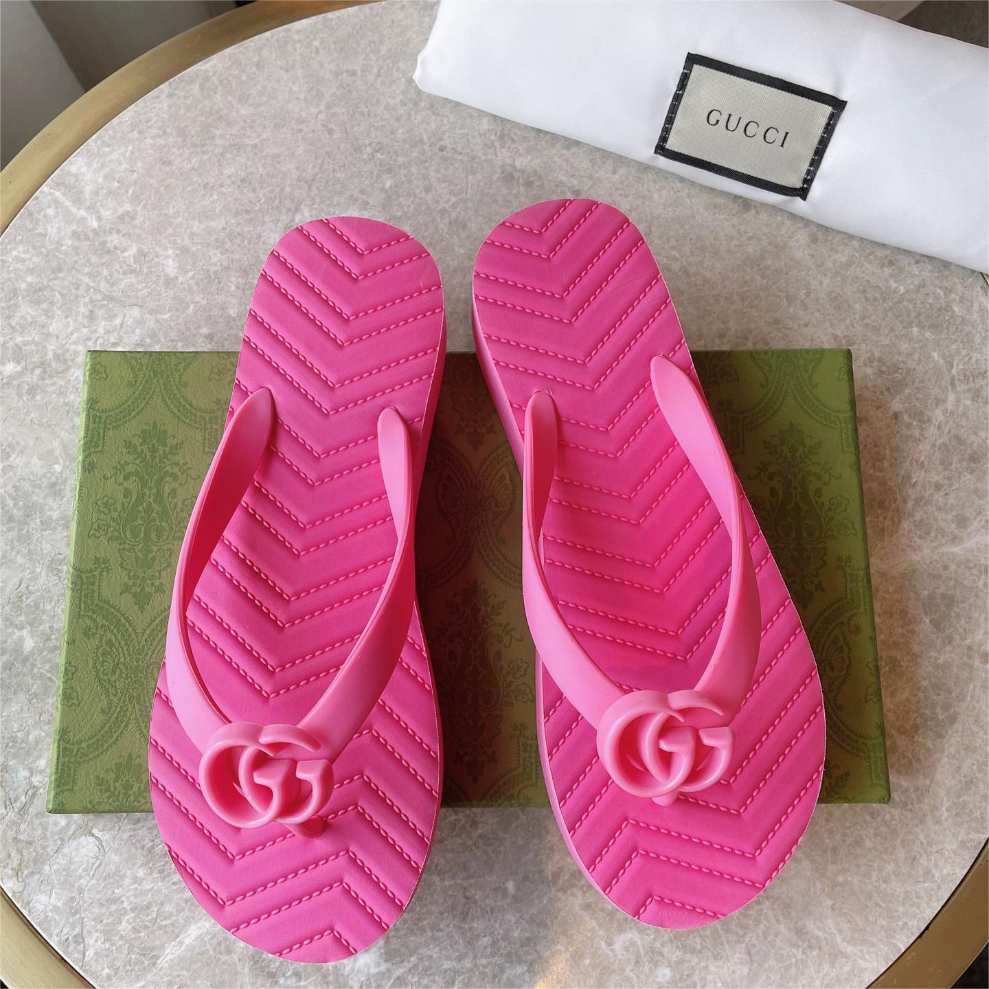 GUCCI-Summer beach double G logo slippers