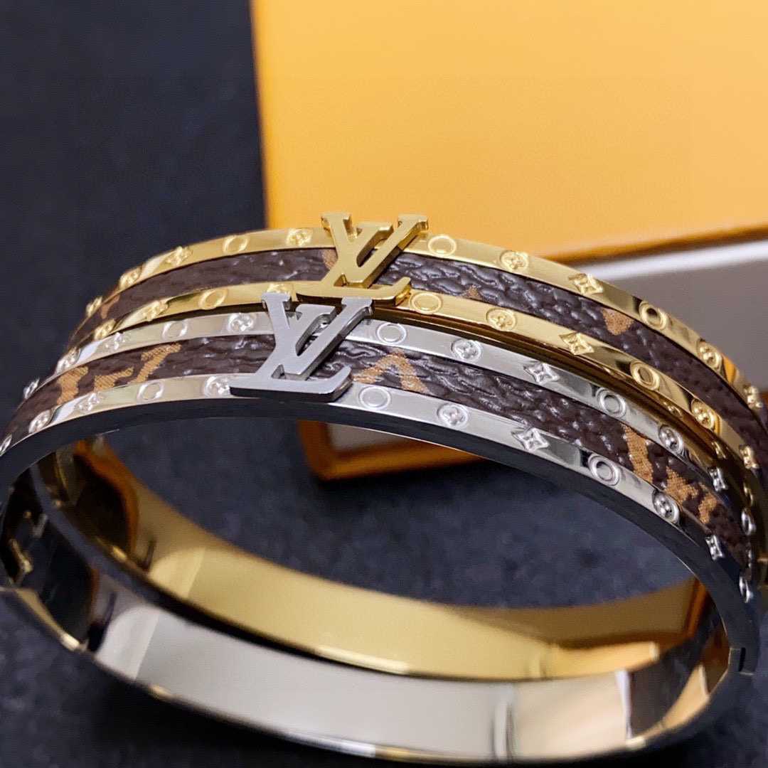 LV-Printed leather bracelet