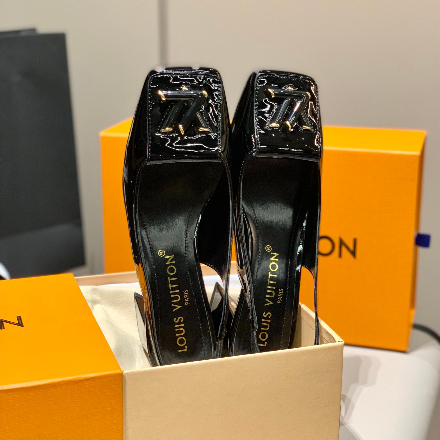 LV-Thick letters followed by