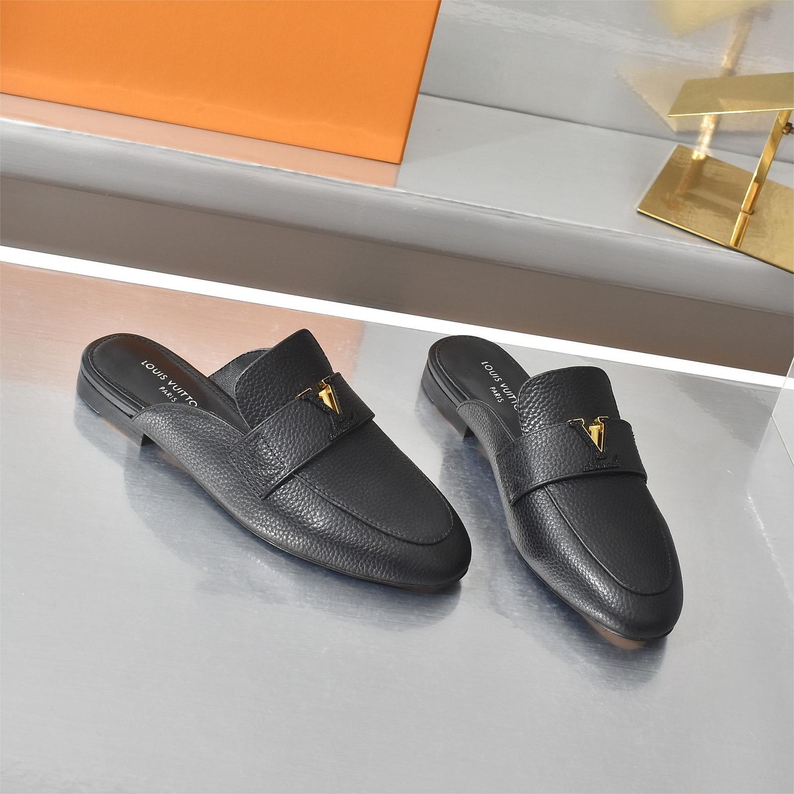 LV-Flat bottomed loafers