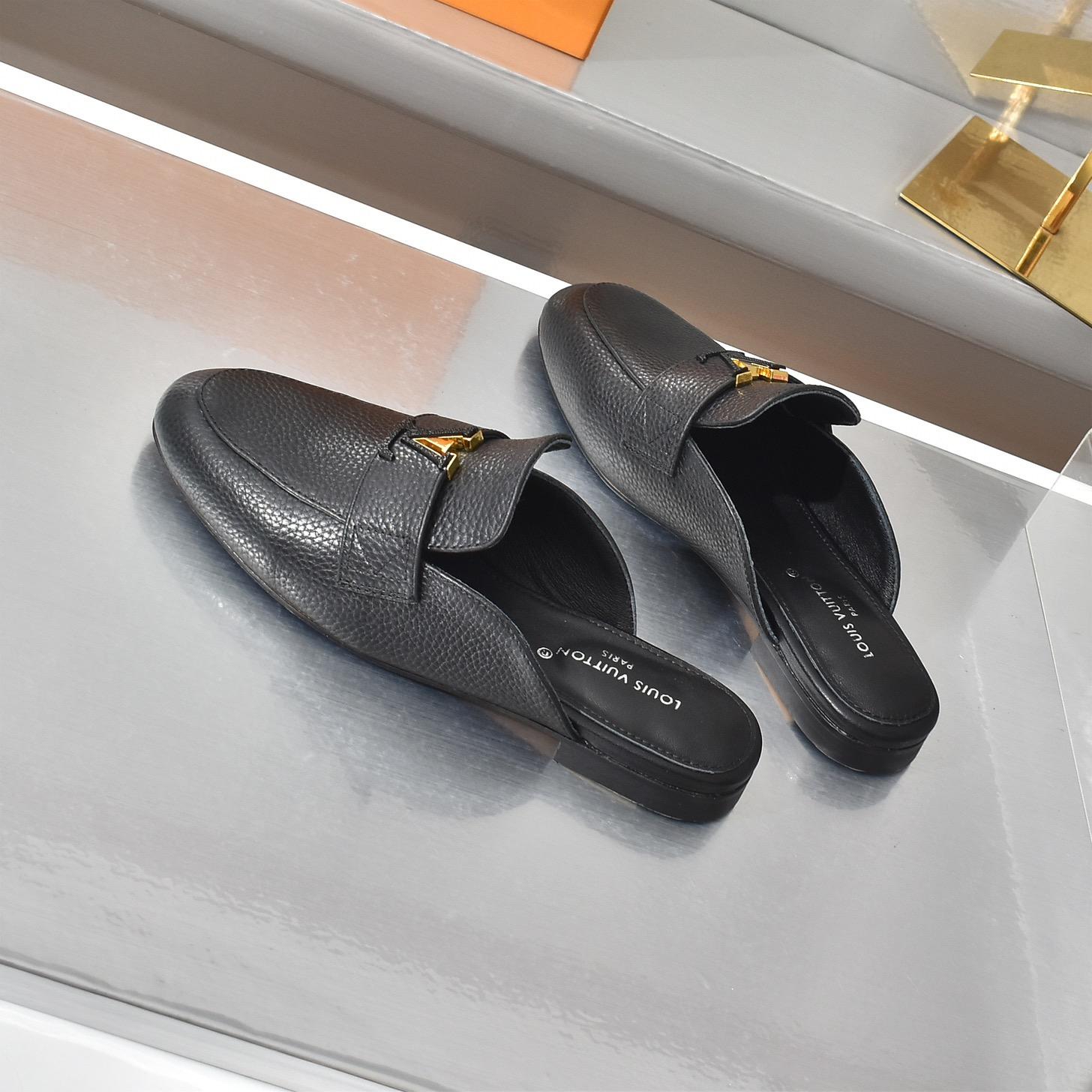 LV-Flat bottomed loafers