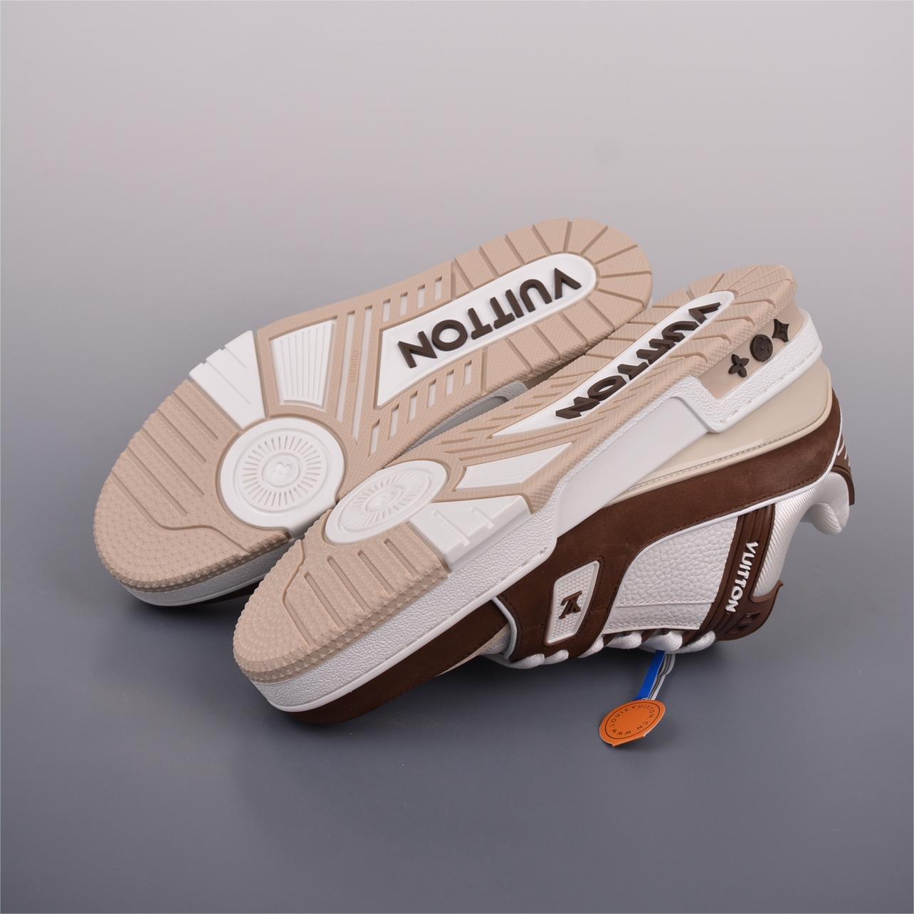 LV-Trainer low cut casual board shoes