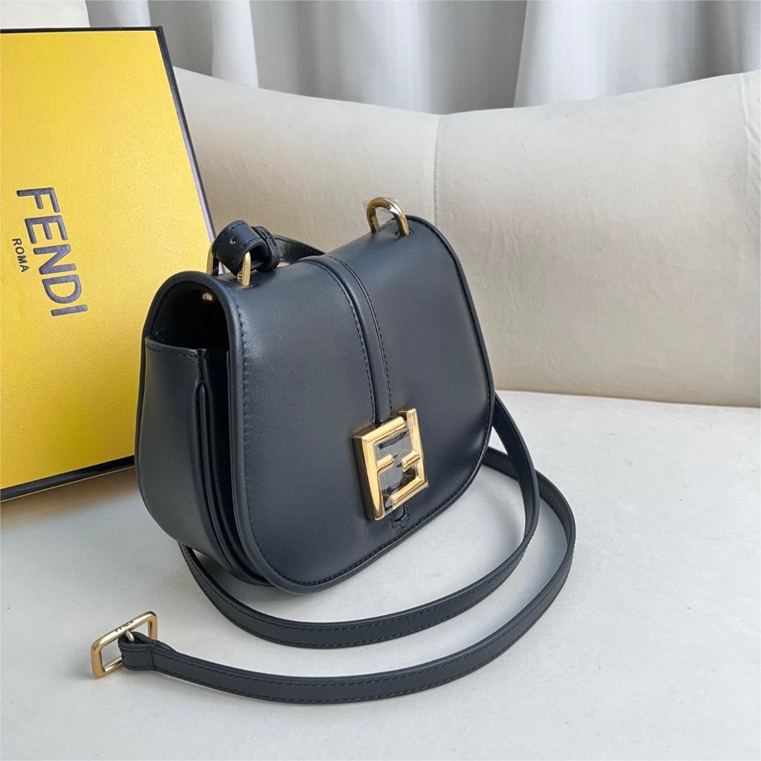FENDI-CMON saddle bag