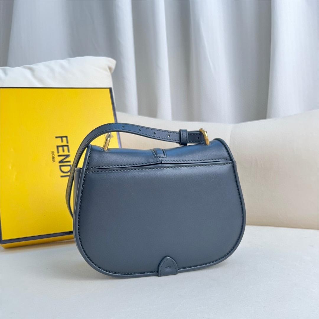 FENDI-CMON saddle bag