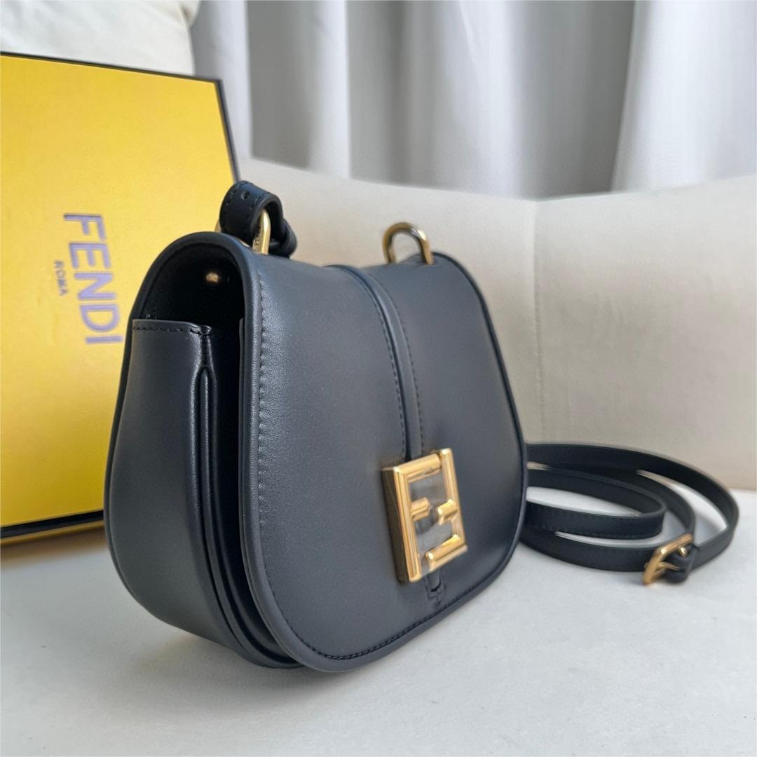 FENDI-CMON saddle bag