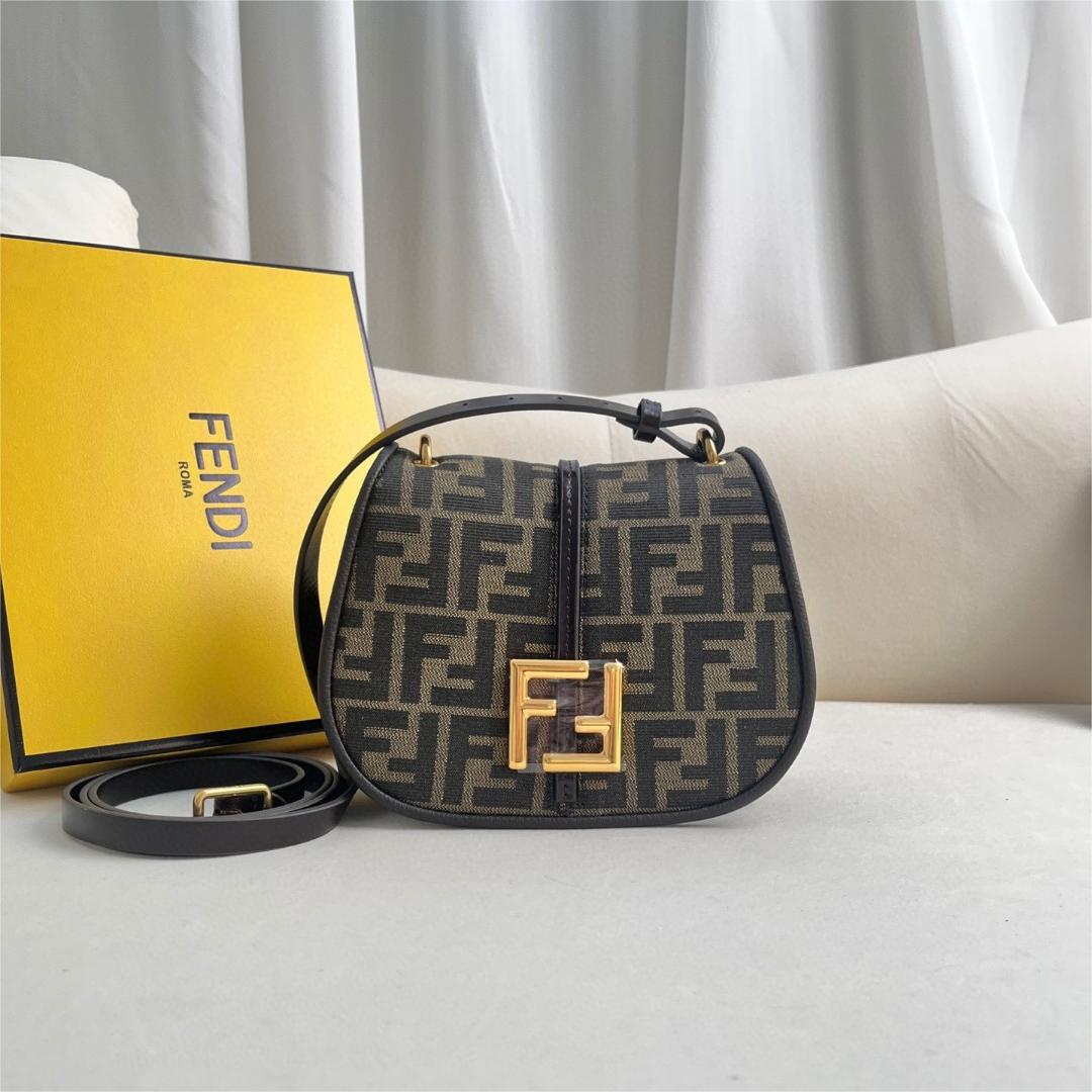 FENDI-CMON saddle bag