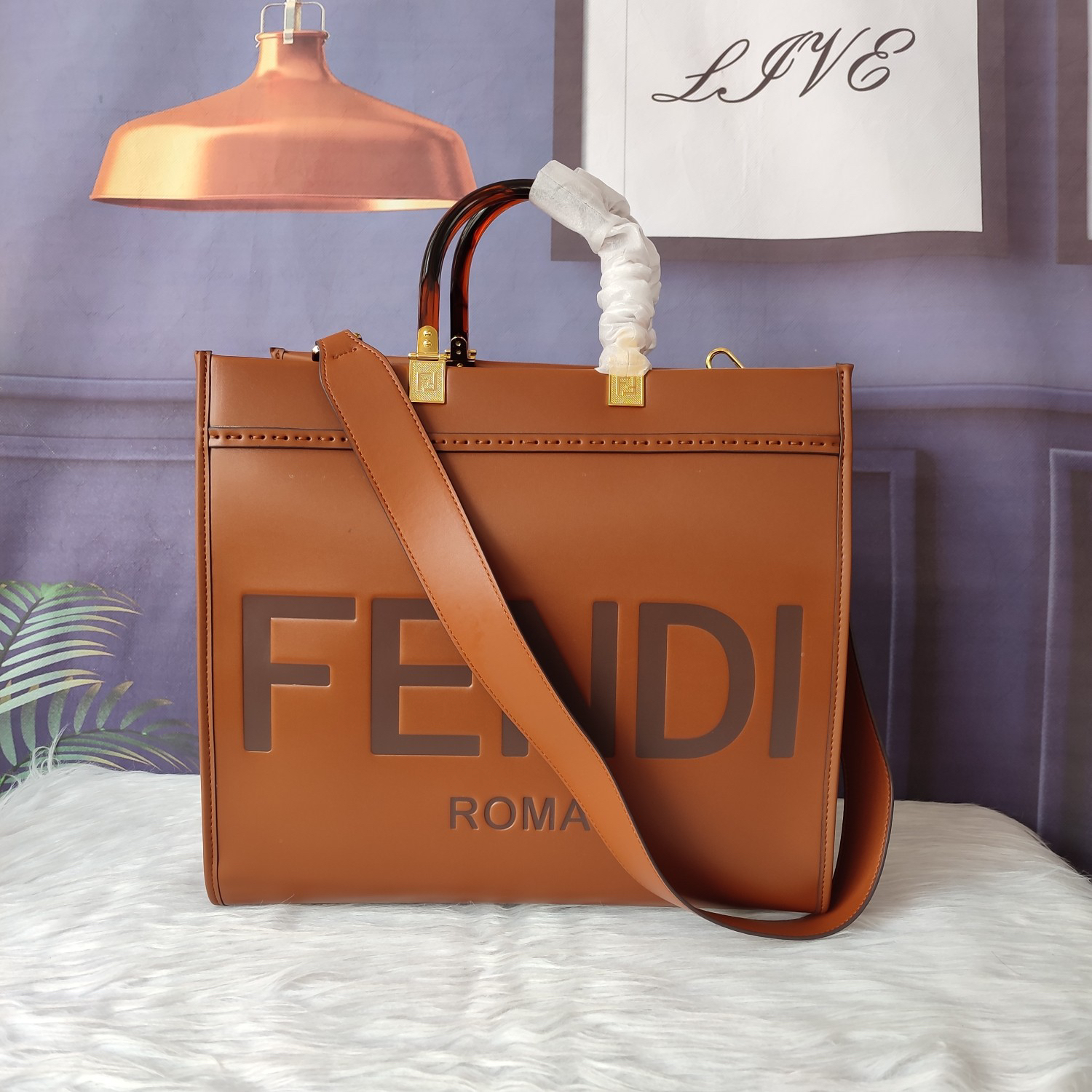 FENDI-Sunshine Medium Brown Leather Handbag