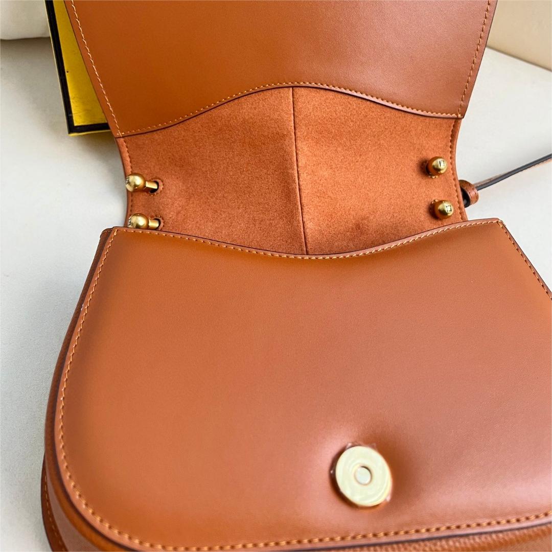 FENDI-CMON Medium Handbag