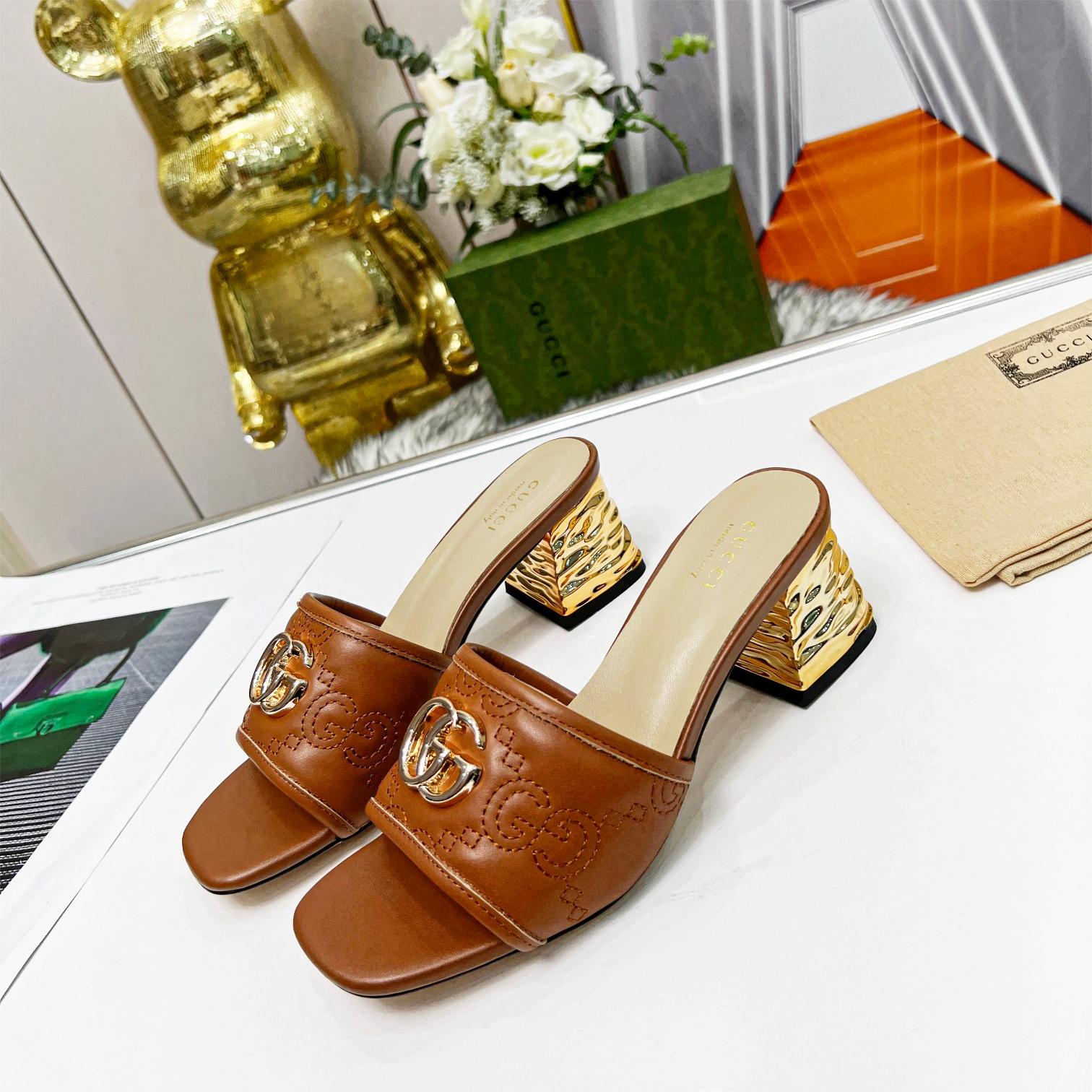 Gucci-High-heeled and thick heeled sandals