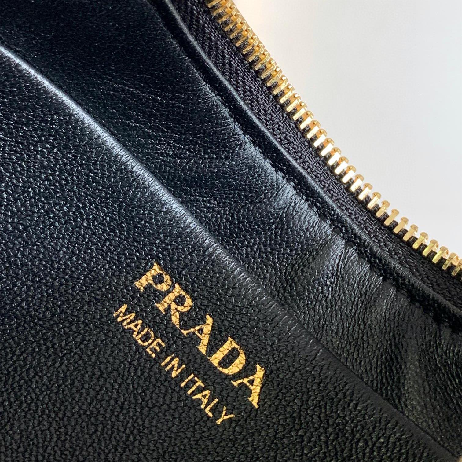 Prada-Moon handbag shoulder strap