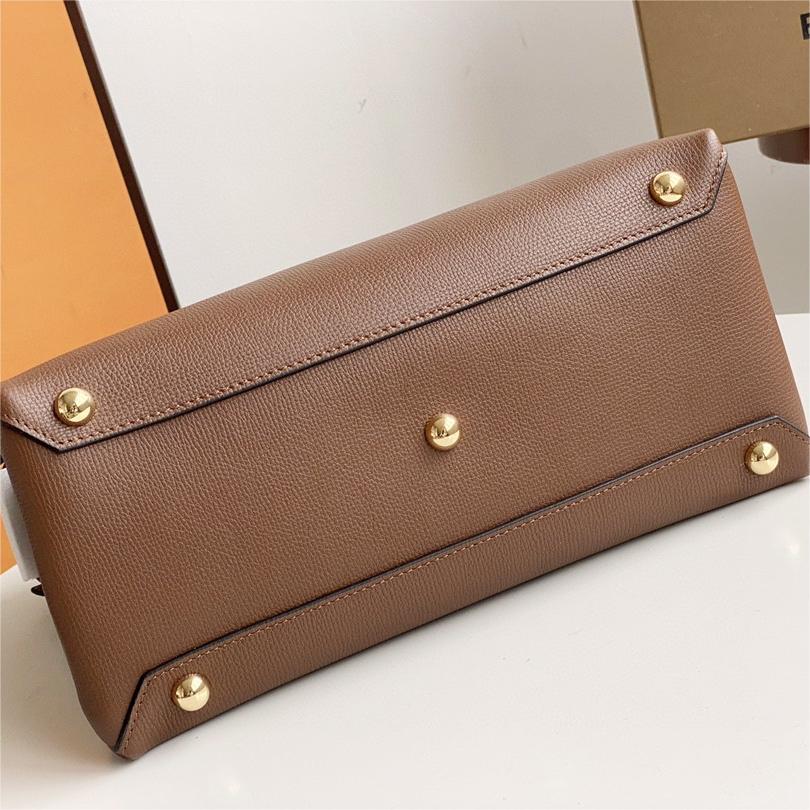 Burberry-The Banner Banner handbag