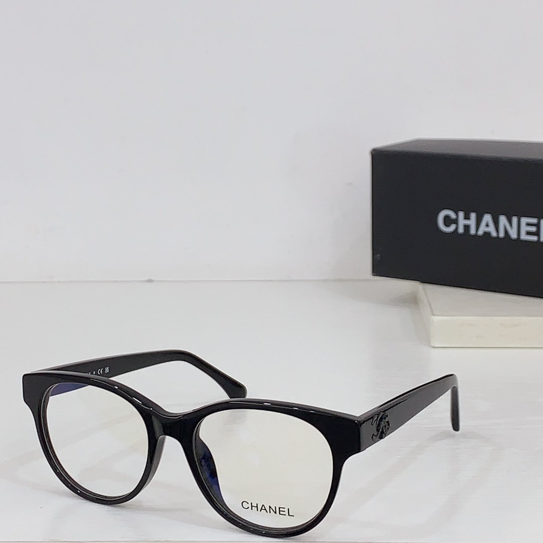 Chanel-Exquisite Eyeglass frames