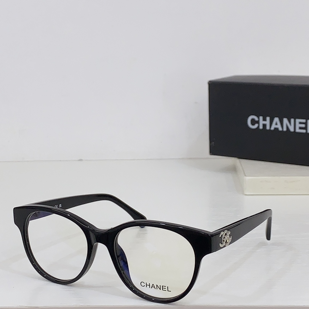 Chanel-Exquisite Eyeglass frames