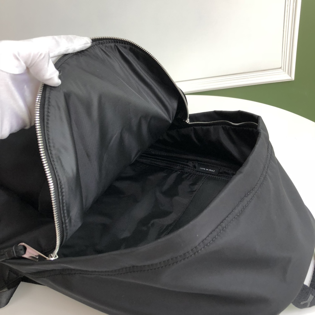 Burberry-Bur letter jacquard woven logo nylon backpack